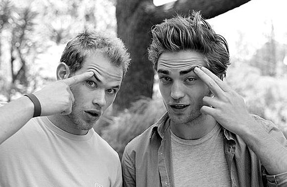 kellan  y robert!!...(L)