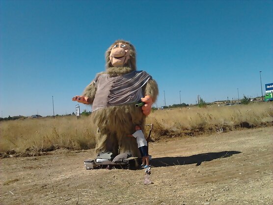gigante y mi sobri...