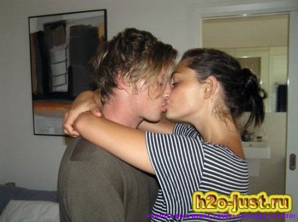 EXCLUU DE PHOEBE!