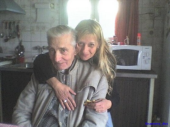 FELIZ DIA PAPI.