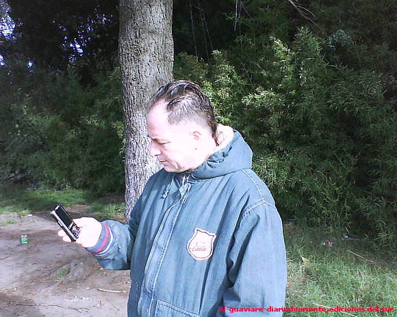 la blackberry, no me da paz, maldita sea.