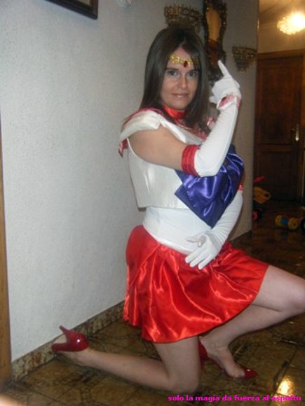 YO COMO MI ADORADA SAILOR MARS!!!