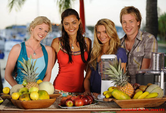 cleo,rikki,bella y lewis 3 temporada exclu??