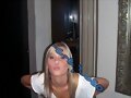 claire lanzando 1 beso