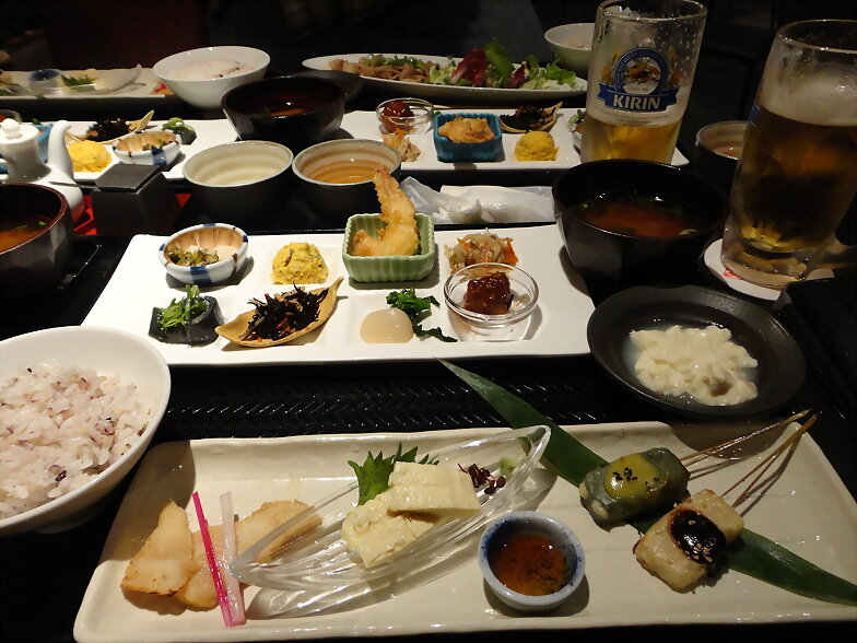 Primera comida oficial en Osaka (Japón)