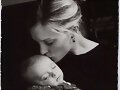 FELIZ DIA A TODAS MADRES