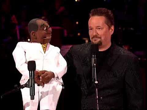 CANTANTE VENTRILOCUO