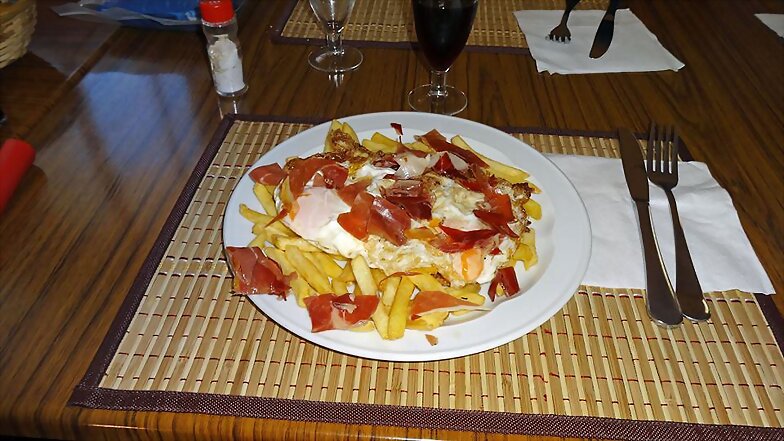 EL ALMUERZO: HUEVOS CON JAMÓN