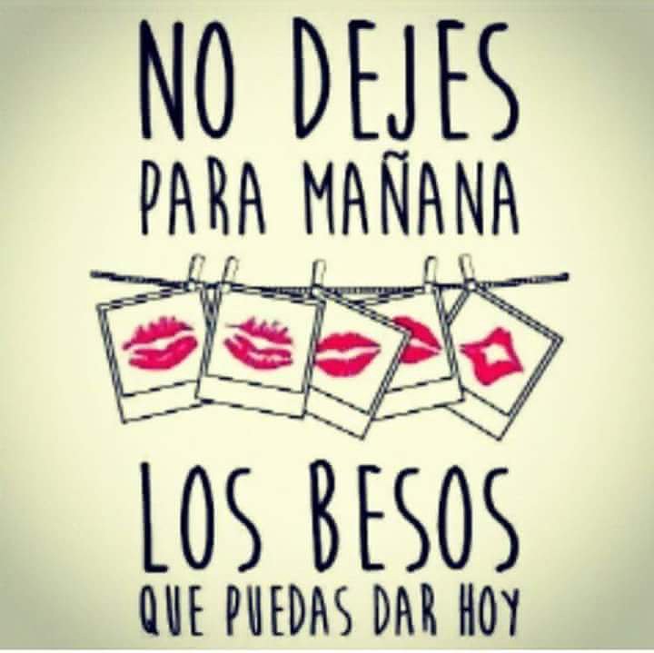BESOS Y ABRAZOS