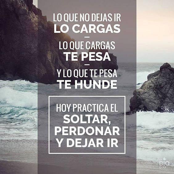 BUENOS DIAS. FELIZ JUEVES