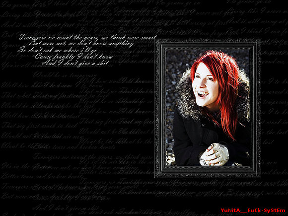HAYLEY HAPPY!!!