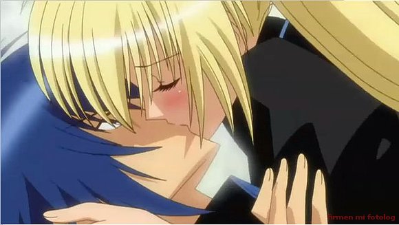 kiss