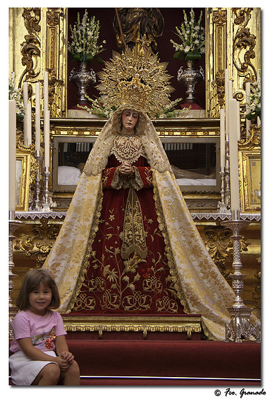 Reinas de mi corazón, una de Sangre otra de Pasión