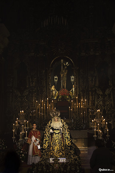 Besamanos Virgen de los Dolores Misericordia 2010