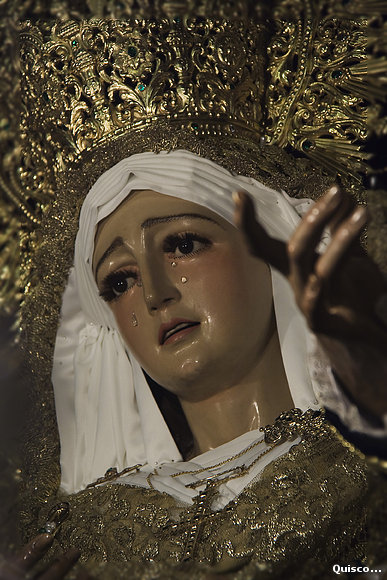 Virgen de las Agustias vestida para su salida 2010