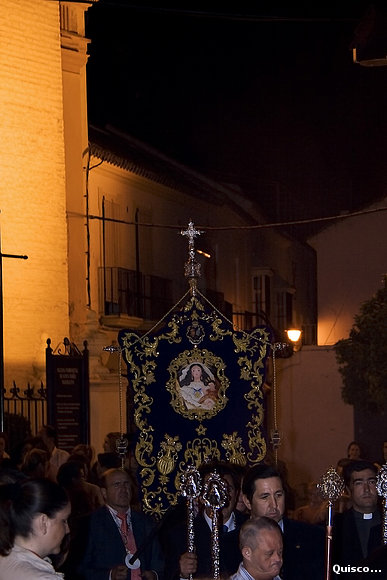 Simpecado de la Hermandad de Montemayor de Arahal