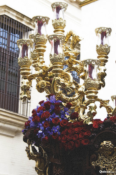 Destellos de Lunes Santo en Sevilla 2010