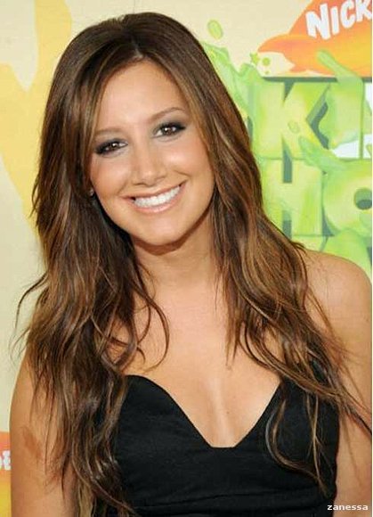 Ashley..... 2009 Kids Choice Awards
