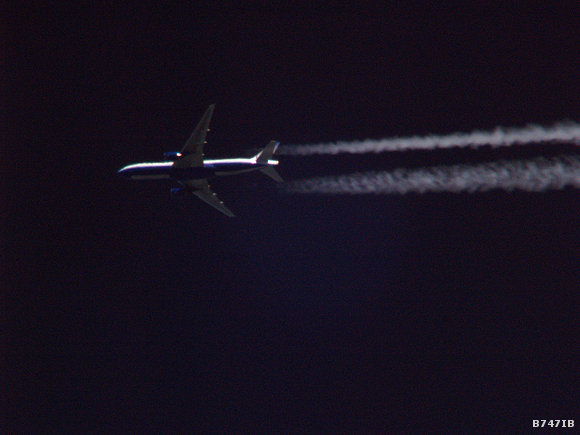 B777