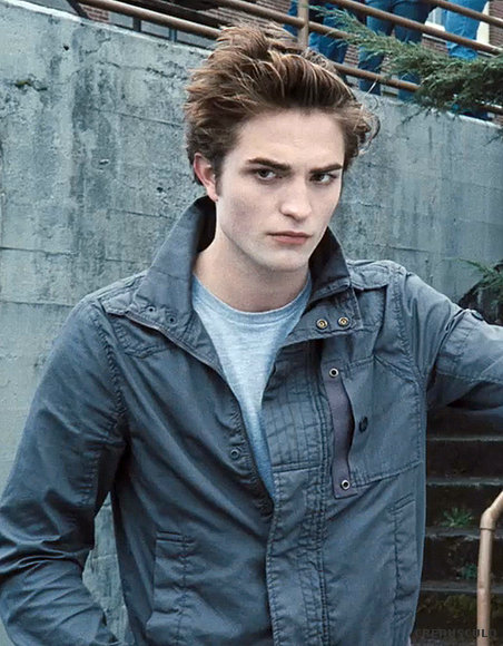 ROBERT PATTINSON