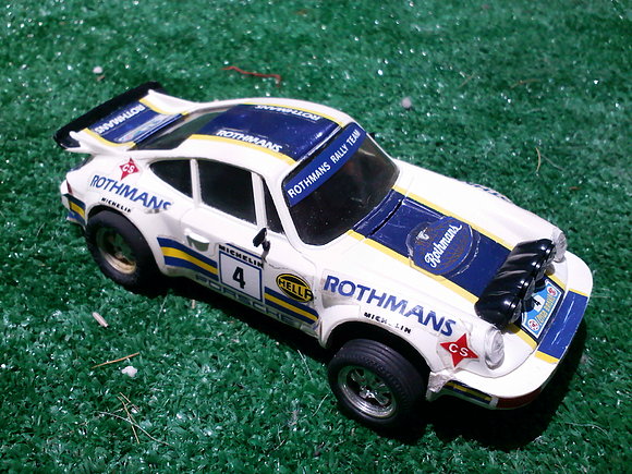 Porsche 911 Rothmans 4069 1983