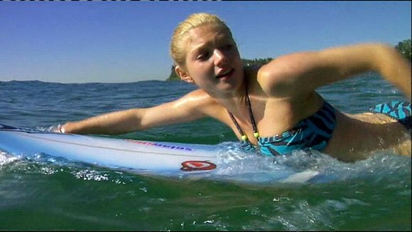 rikki acciendo surf!!