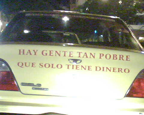 De uno a otro , los cortan con la misma tijera ...