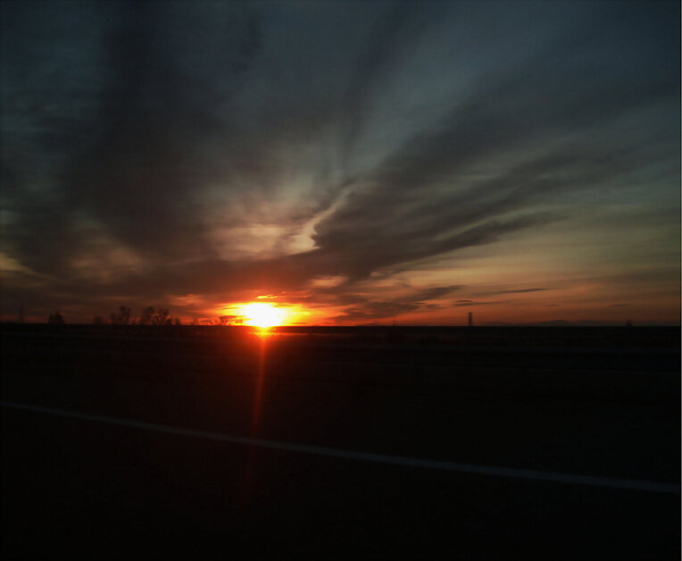 Atardecer de carretera