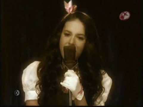 Danna Paola-Te quiero tanto