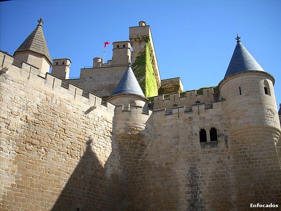 Torreones