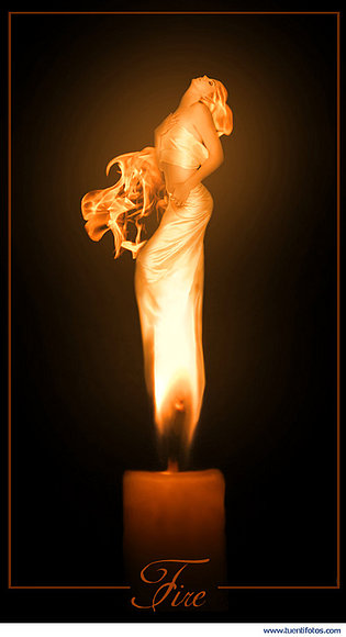mujer vela
