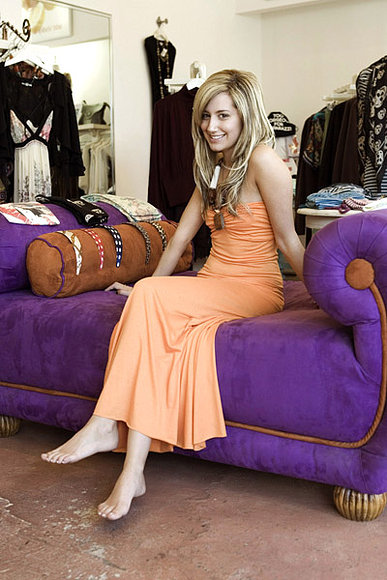 Pies de Ashley Tisdale