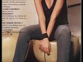 Pies de Laura Pausini