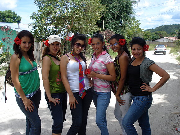 Mis aMigas y Yop!