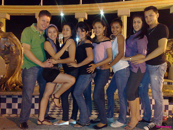 Con mis amigos!!