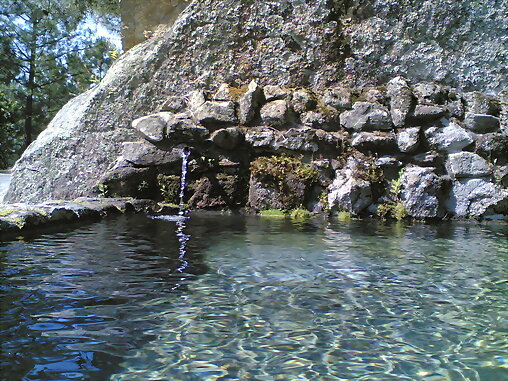 Fuente en el madroñal (puerto de la reina)