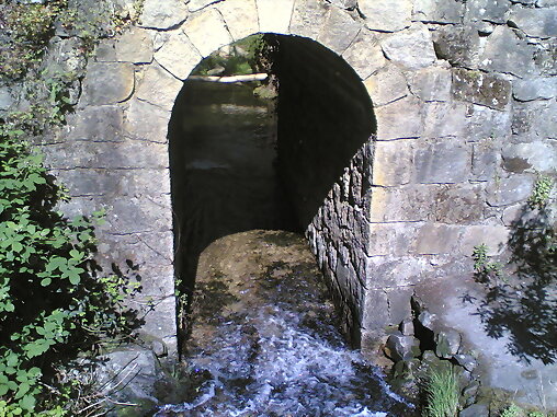 El puente en la parte de arriba