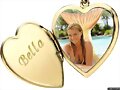 Bella en el colgante coraz&oacute;n!
