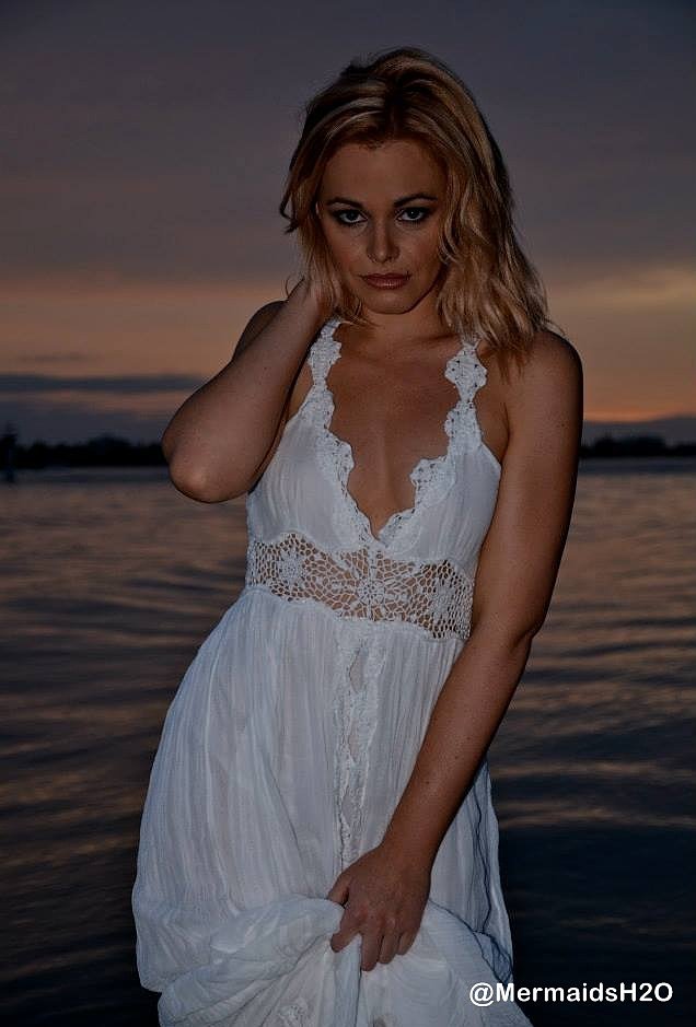 Taryn Marler photoshoot para Guy Tadman 2013