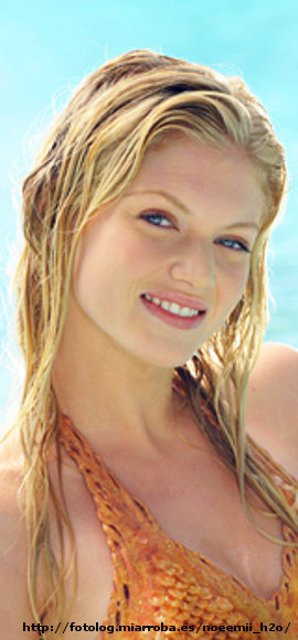 Rikki en el agua
