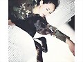 Allie Bertram y su perro Charles