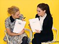 Lucy Fry y Zoey Deutch - Buzzfeed 2014