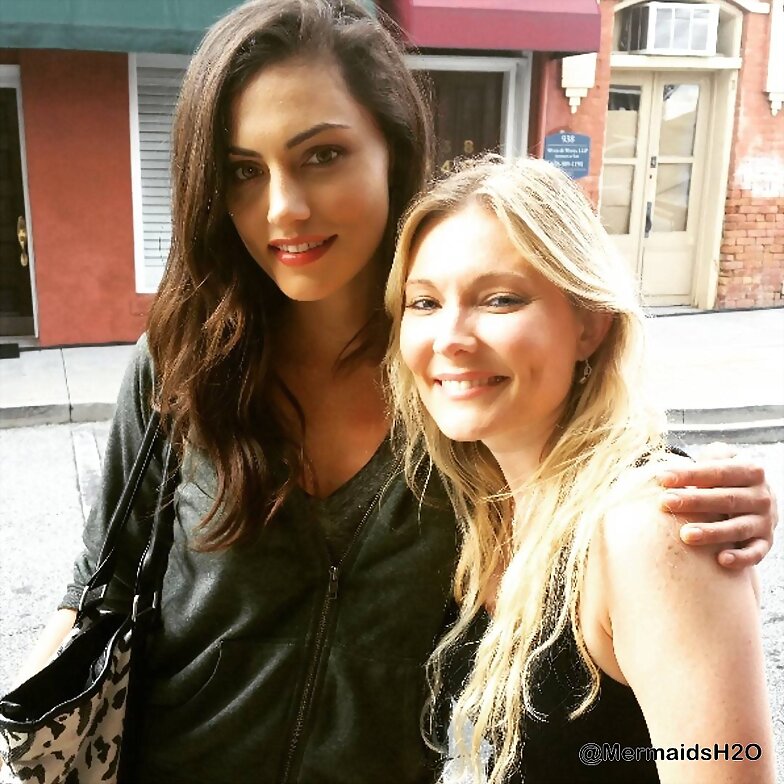 Behind the scenes Phoebe Tonkin en The Originals