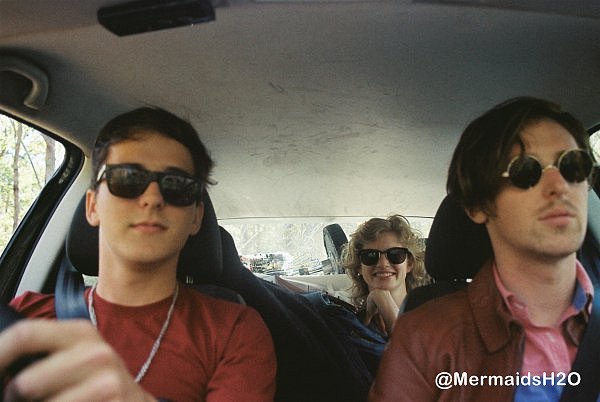 Jamie Timony y su hermano y Cariba Heine