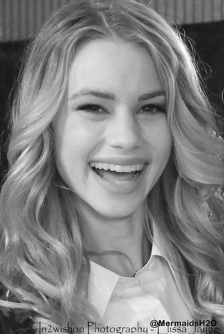 Lucy Fry - Edition Red Intensity Boots for Dublin