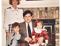 Allie Bertram con su familia de peque&ntilde;a