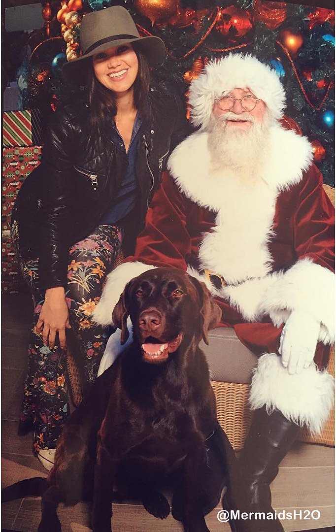 Allie Bertram y su perro Charles