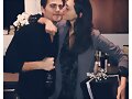 Phoebe Tonkin con su novio Paul Wesley