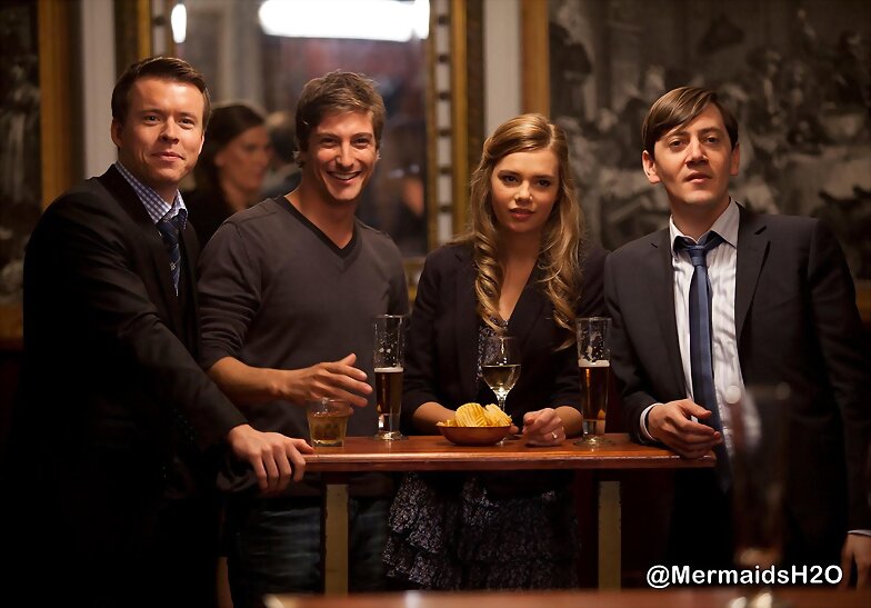 Indiana Evans en la serie australiana "Crownies"