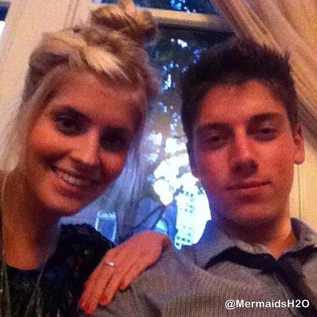 Amy Ruffle con su novio Lincoln Younes
